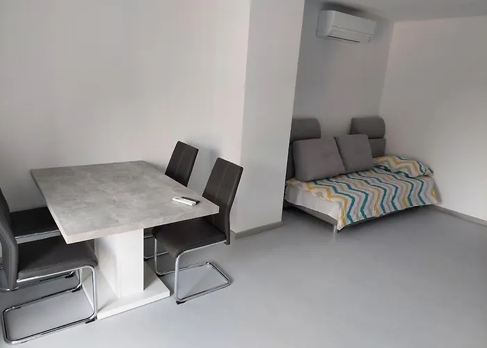 Apartma Rene